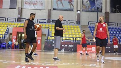ظهور حالة كورونا بمعسكر منتخب السلة
