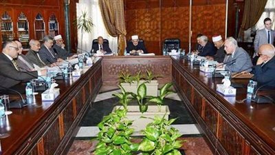 بالأسماء.. الأزهر يشكل هيئة لوضع السياسات العامة للفتوى وقواعد ضبطها