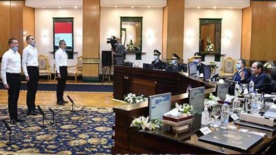 السيسي يشدد على  استمرار تطوير إمكانات أكاديمية الشرطة