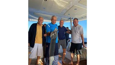 صورة فرج عامر مع الخطيب وحسن حمدي ورئيس الدولي لليد تثير التساؤلات