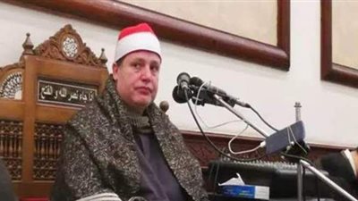 حجاج الهنداوي قارئ الجمعة بمسجد الإمام الشافعي