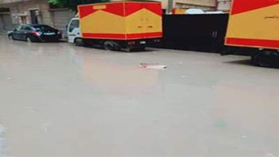 شوارع سموحة والرابعة الناصرية بالإسكندرية تغرق في مياه الأمطار | صور