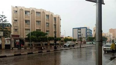 سحب تجمعات مياه الأمطار من شوارع  الإسكندرية