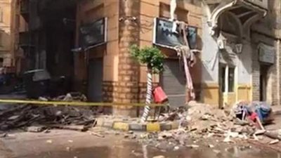 انهيار سقف عقار بالإسكندرية فوق ٤ أشخاص بسبب سوء الأحوال الجوية