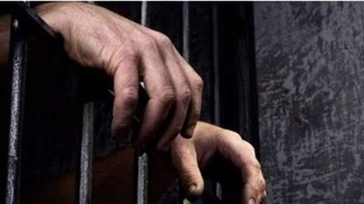 التحفظ على صاحب محل لممارسته جرائم الغش في الهواتف المحمولة بالموسكي