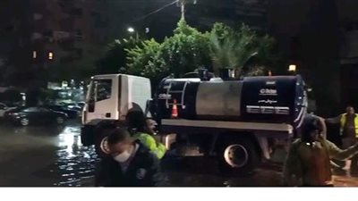 رفع  تجمعات مياه الأمطار من نفق الزهراء ومطلع المقطم | صور