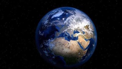 هل تدخل الأرض 3 أيام من الظلام في شهر ديسمبر؟.. رئيس وكالة الفضاء يجيب