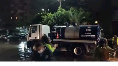 طوارئ بإدارات المرور بالتزامن مع سوء الأحوال الجوية | صور