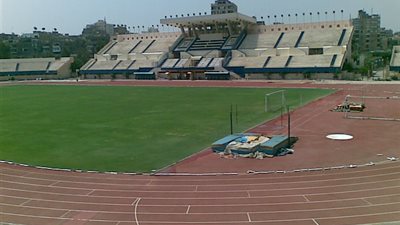 موظفو الشمس ينظمون وقفة احتجاجية بسبب العلاوات