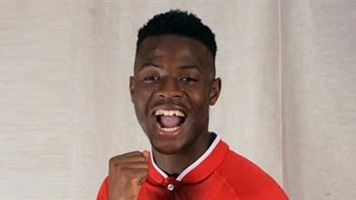 باكا يسجل أول أهدافه الرسمية مع الأهلي