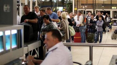 «التعبئة والإحصاء»: تراجع عدد السائحين الوافدين إلى مصر بنسبة 51%