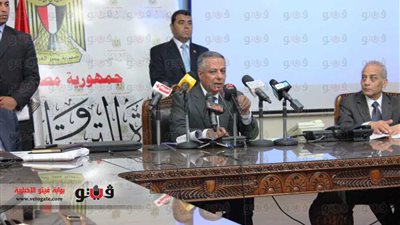 «مهزلة وفوضى» في مؤتمر إعلان نتيجة الدبلومات الفنية