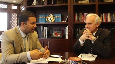 ريتشاردوني: نجيب ساويرس بمثابة رئيس المستشارين بالجامعة الأمريكية