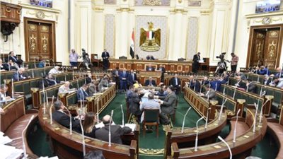 تعرف على العاملين المخاطبين بقانون التأمينات والمعاشات الجديد