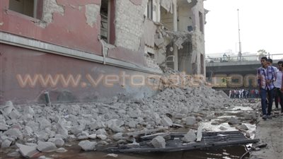 مراسل إذاعة فرنسا: انفجار القنصلية أصاب مخازن النادي الإيطالي