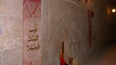 لقاء للشعراء بـ