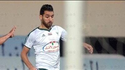 إصابة أحمد شكري بقطع في وتر أكيلس بمباراة المصري وكمبالا