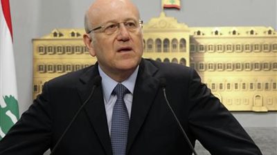 الجيش السورى الحر يهدد رئيس الحكومة اللبنانية