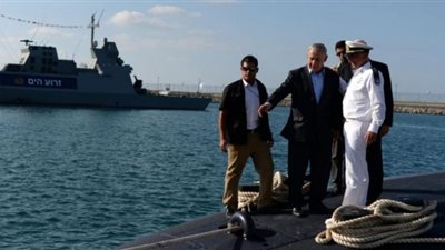 قناة عبرية تكشف علاقة «منشأة» في غزة بقضية الغواصات