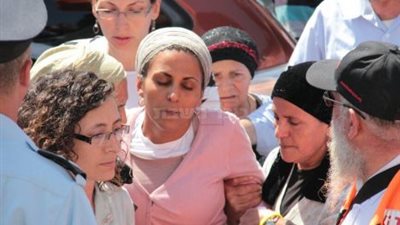 بالصور.. مراسم تشييع جثامين المستوطنين الإسرائيليين