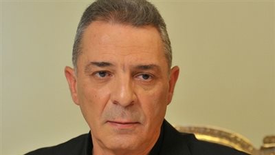 عودة فريق عمل «الأب الروحي» إلى البلاتوهات لاستكمال التصوير