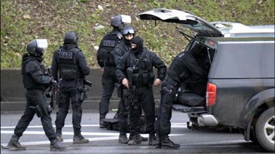 الأمن الفرنسي يضبط سائق سيارة أموال بعد هروبه بـ 3.5 مليون يورو