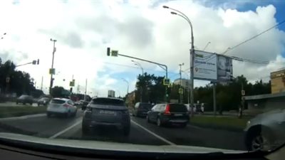 سيارة تسجل لحظة مقتل سائقها (فيديو)