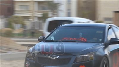 «جركن زيت» هدية الفلانتين.. حكاية سيارة خطفت قلب شاب (فيديو)