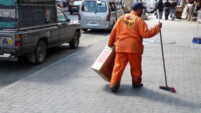 «نظافة القاهرة»: عدد كبير من العمال «متسولين» وليسوا تابعين للهيئة
