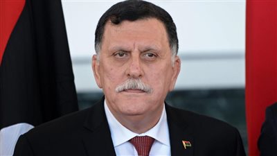 السراج يستعين بأمير الدهاء الإيطالي في قرارات عودة جنرالات القذافي