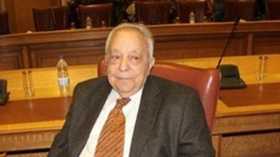 «الملابس الجاهزة»: البضاعة المباعة أقل من 50% بنهاية الموسم