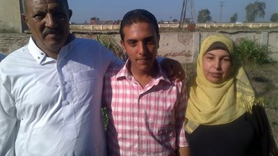 بالفيديو والصور.. فيتو تلتقي أول الدبلومات الفنية