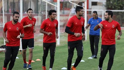 مران استشفائي لخماسي الأهلي بعد هزيمة الاتحاد