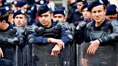 تركيا تشدد إجراءات الأمن في إسطنبول بعد إغلاق فرنسا بعثاتها