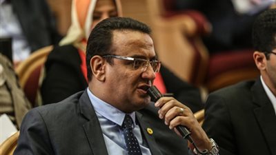 «دعم مصر» يطالب بضم شخصيات سياسية للأكاديمية الوطنية لتأهيل الشباب