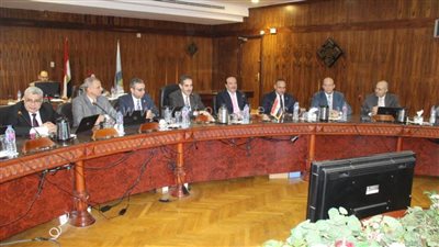 ترقية 24 عضواً بهيئة التدريس وتعيين 21 مدرساً بجامعة طنطا