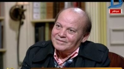 بالفيديو.. طالبة تكشف حقيقة طلب أستاذ إعلام رشوة مقابل النجاح