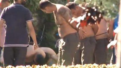 بالصور.. «رؤساء مستبدون».. الرئيس الفلبيني يلقي أعداءه للتماسيح ويقطع جثث ضحاياه.. زعيم كوريا الشمالية يفتت جسد وزير الدفاع بصاروخ لنومه خلال عرض عسكري.. و«أردوغان» يخصص ساحة لتعذي