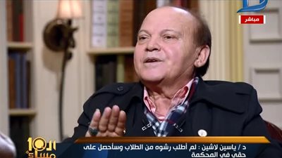 بالفيديو.. طالب يتهم أستاذا في إعلام القاهرة بطلب رشوة مقابل نجاحه