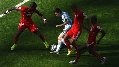 بالفيديووالصور.. الأرجنتين تتأهل لربع نهائي المونديال بهدف أمام سويسرا