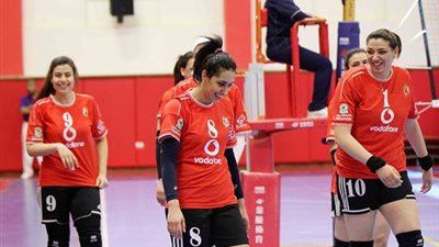 مدرب سيدات طائرة الأهلي: الفريق يقدم أداء قويا بالبطولة الأفريقية
