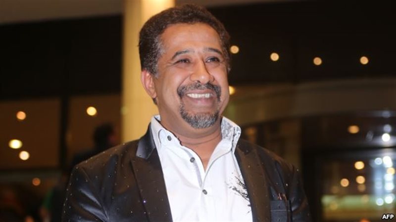 المطرب الجزائري الشاب
