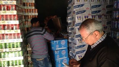 حملات تموينية مكثفة على الأسواق في الفيوم