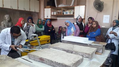 «تقنيات الليزر وتطبيقاتها في الآثار» دورة تدريبية بالمتحف المصري