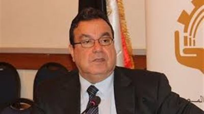 محمد البهي: أي تراجع في سعر الدولار ينعكس على المنظومة الاقتصادية
