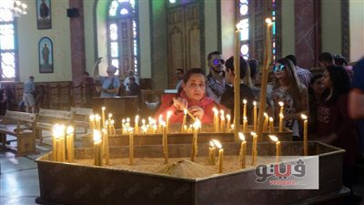 بالصور.. بدء الصلاة داخل كنيسة مارجرجس بمصر القديمة