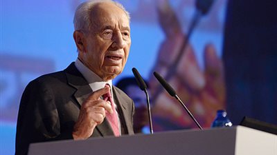 بالفيديو والصور.. نهايات مأساوية لزعماء الصهاينة.. شيمون بيريز ينتظر ملك الموت.. إصابة شارون بتعفن الأمعاء بعد غيبوبة دامت 8 سنوات قبل الوفاة.. اغتيال إسحاق رابين.. والسرطان ينتصر على جولدا مائير