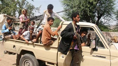 قائد عسكري يمني يكشف وجود خبراء إيرانيين في صفوف الحوثيين