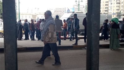 اللقطات الأولى لموقع قنبلة مسجد الاستقامة (فيديو وصور)