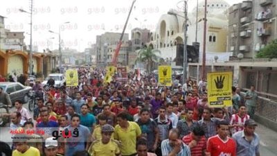 بالصور.. مسيرة لإرهابيي الإخوان بالفيوم
